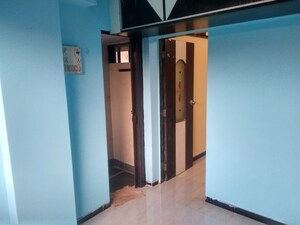 Room in 2 BHK Apartment at Kurla West – for Rent