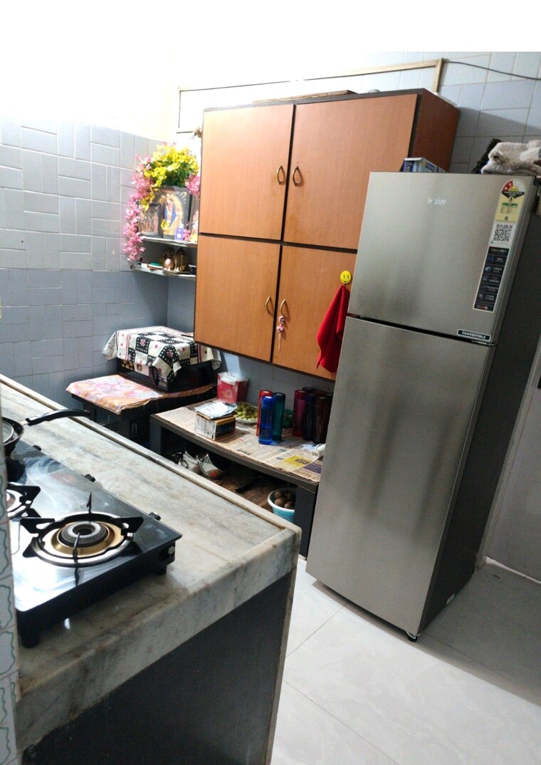 Kitchen, evershine nagar 1 Bedroom 560 Sq.Ft. Apartment In Evershine Nagar Mumbai 9256343
