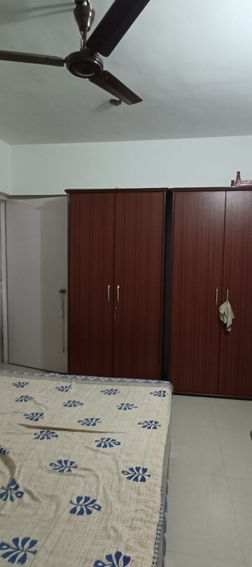 Room in 1 BHK Apartment at Kurla East – for Rent