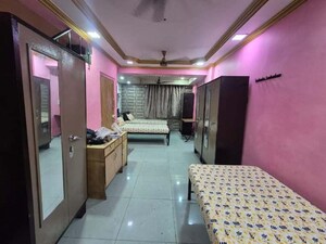  Pg For Rent in Nerul