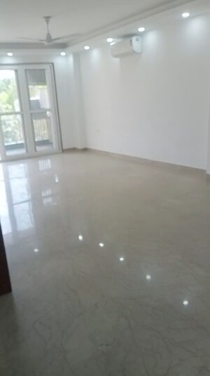 Room in 3 BHK Independent House at Kalkaji – for Sale