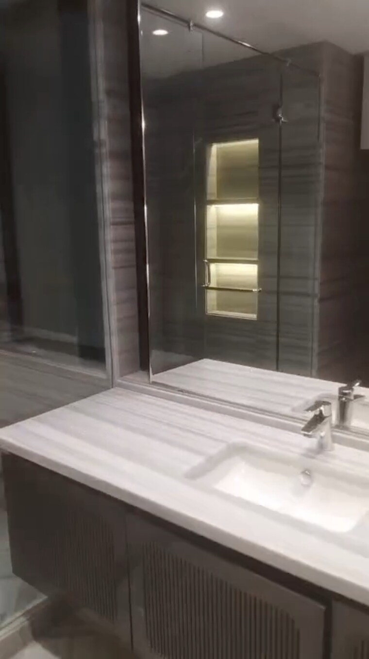 Bedroom, greater kailash 4 Bedroom 550 Sq.Yd. Builder Floor In Greater Kailash Delhi 9256414