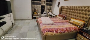 Bedroom in 3 BHK Independent House at Saket – for Rent
