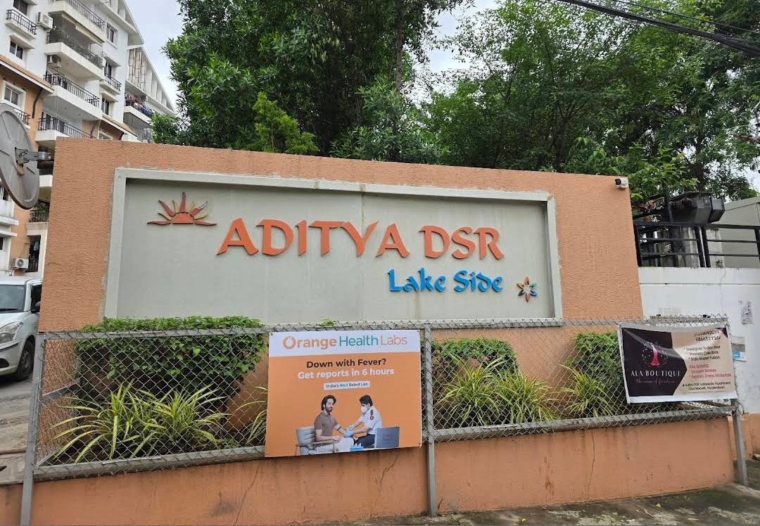 3 BHK 2470 Sq.Ft. Apartment in Aditya DSR Lake Side