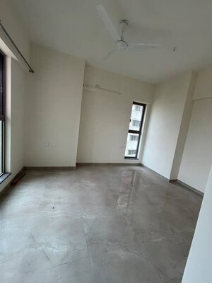 Room in 3 BHK Apartment at Sunteck City Avenue 4, Goregaon West – for Sale