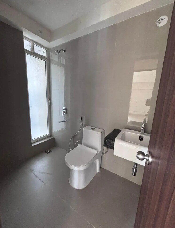 Bathroom, indiabulls-one-indiabulls 2 Bedroom 1100 Sq.Ft. Apartment In Pokhran Road No Two Thane 9256429