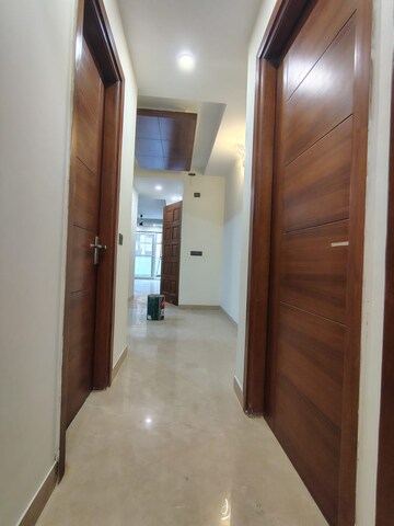 Building Lobby in 3 BHK Builder Floor at Chittaranjan Park – for Rent