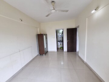 Room in 2 BHK Apartment at VTP Solitaire, Baner – for Sale