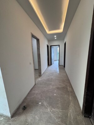 Building Lobby in 4 BHK Builder Floor at Greater Kailash – for Rent