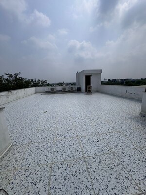 Swimming Pool in 4 BHK Builder Floor at Greater Kailash – for Rent