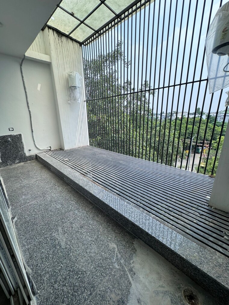 Balcony, greater kailash 4 Bedroom 311 Sq.Yd. Builder Floor In Greater Kailash Delhi 9256473