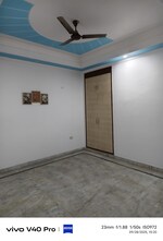 3.5 BHK 90 Sq.Yd. Builder Floor in Laxmi Nagar