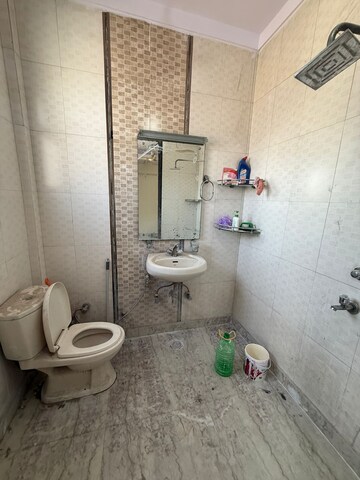 Bathroom in 3 BHK Apartment at Navbharat Apartments, Paschim Vihar – for Rent