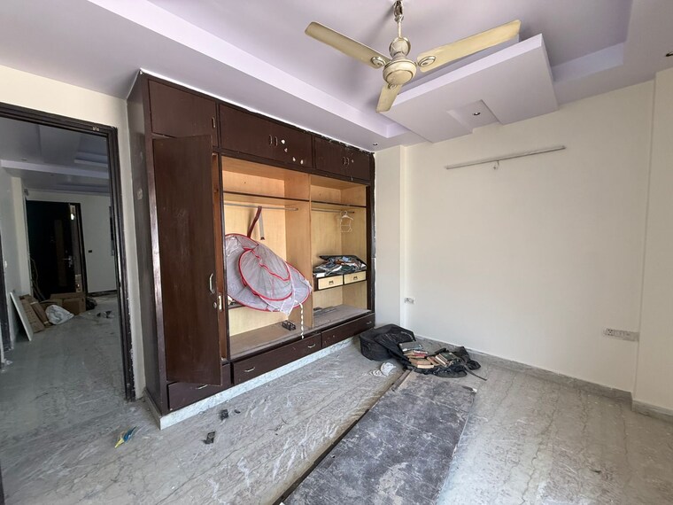 Room, navbharat-apartments 3 Bedroom 1250 Sq.Ft. Apartment In Paschim Vihar Delhi 9256514