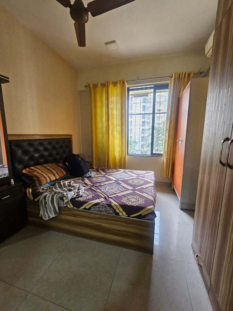 Bedroom, lake-home 1 Bedroom 495 Sq.Ft. Apartment In Powai Mumbai 9256523