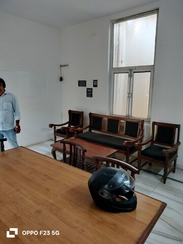 Living Room in 2 BHK Builder Floor at Gomti Nagar – for Rent