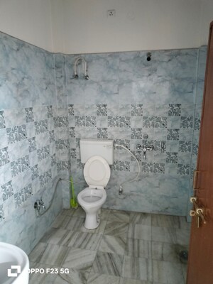 Bathroom in 2 BHK Builder Floor at Gomti Nagar – for Rent