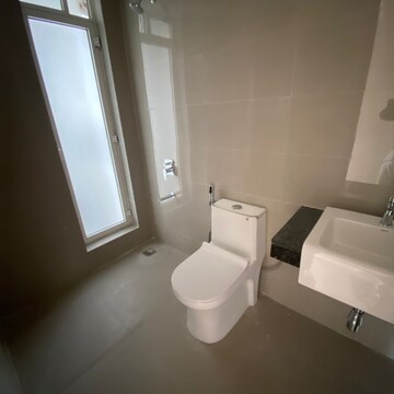 Bathroom in 3 BHK Apartment at Runwal Nirvana, Dhabholkar Wadi – for Rent