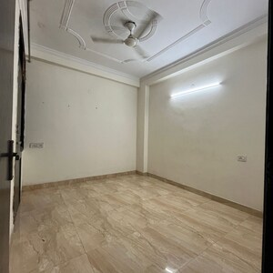 1 BHK Builder Floor For Rent in Chattarpur
