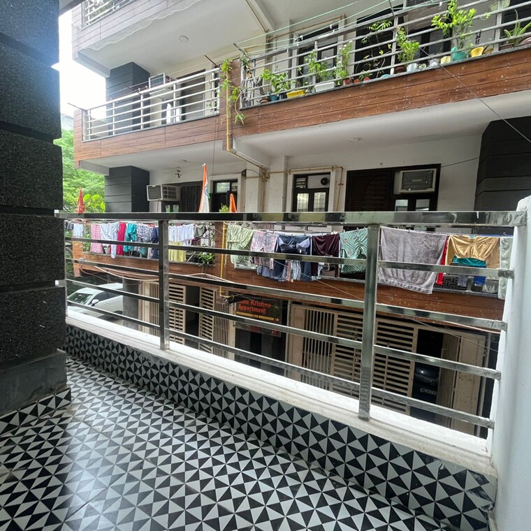 Exterior View, chattarpur 1 Bedroom 500 Sq.Ft. Builder Floor In Chattarpur Delhi 9256549