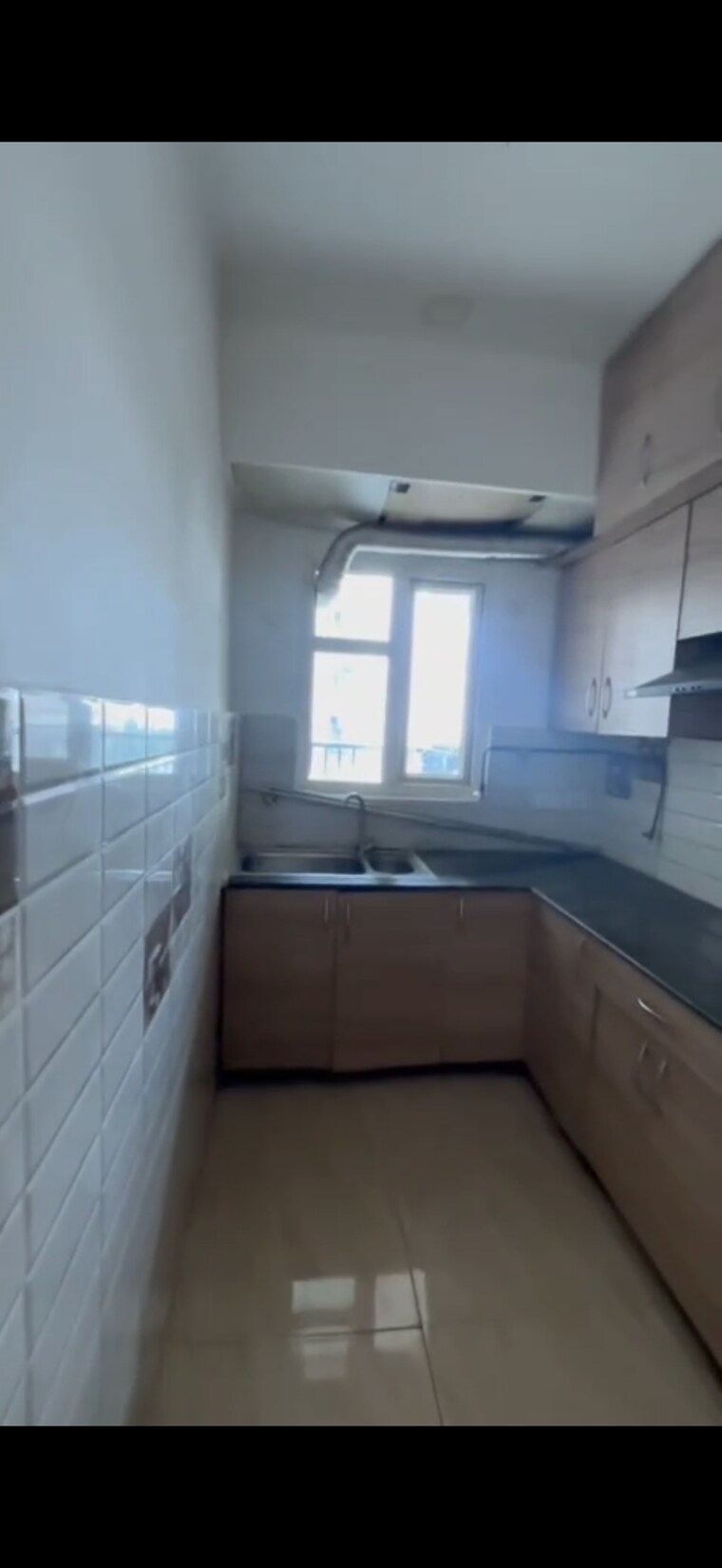 Kitchen, gaur-city-2-14th-avenue 2 Bedroom 1040 Sq.Ft. Apartment In Sector 16c Greater Noida Greater Noida 9256548