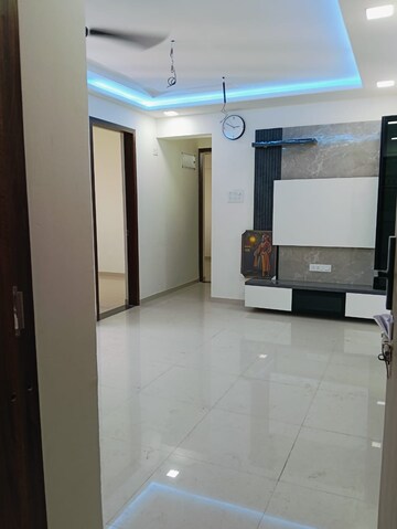 2 BHK Apartment For Rent in Vardhaman Moonstone, Tathawade