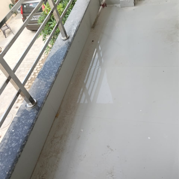 Balcony in 1 RK Builder Floor at Ansal Plaza Sector-23, Carterpuri Village – for Rent