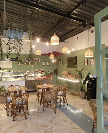 Team Area in  Shop at Panch Pakhadi – for Rent