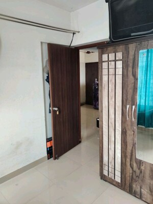 Room in 1 BHK Apartment at Man Aaradhya One, Chembur – for Rent