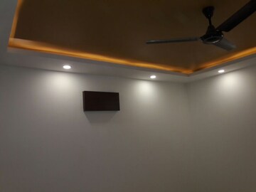 Furnished Amenities in 2 BHK Builder Floor at Lajpat Nagar 4 – for Rent