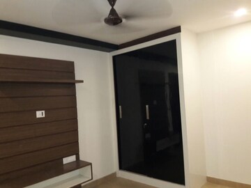 Room in 2 BHK Builder Floor at Lajpat Nagar 4 – for Rent