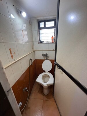 Bathroom in 1 BHK Apartment at Elite Ashwini Elite, Chembur – for Rent