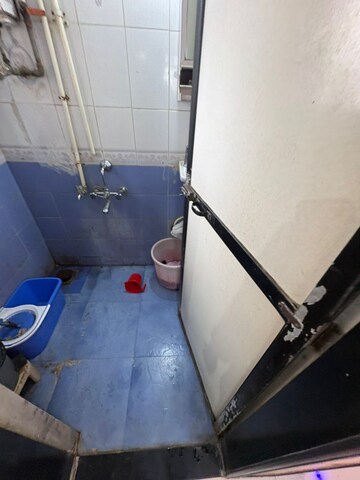 Bathroom in 1 BHK Apartment at Elite Ashwini Elite, Chembur – for Rent