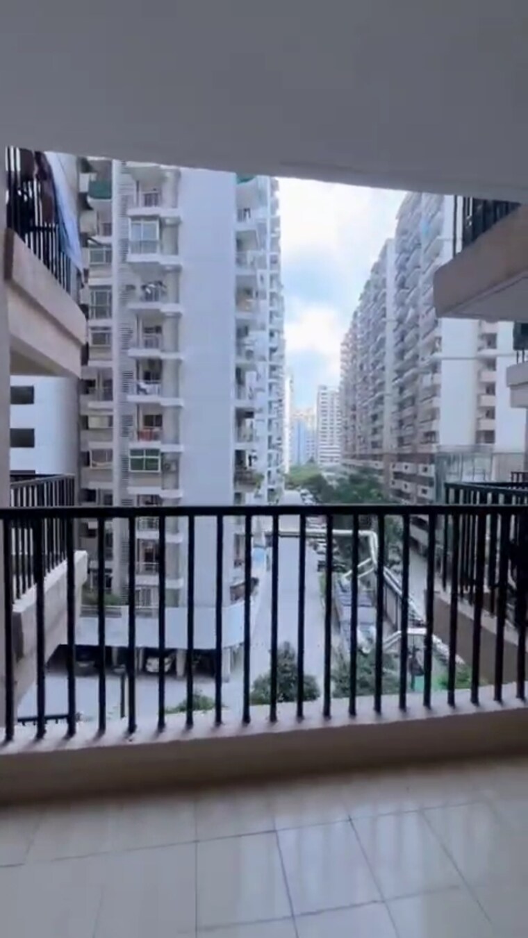 Exterior View, gaur-city-2-14th-avenue 2 Bedroom 614 Sq.Ft. Apartment In Sector 16c Greater Noida Greater Noida 9256720