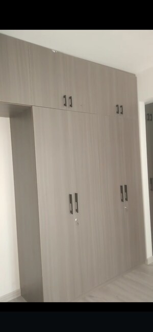 Building Lobby in 3 BHK Apartment at Hero Homes Gurgaon, Sector 104 – for Rent