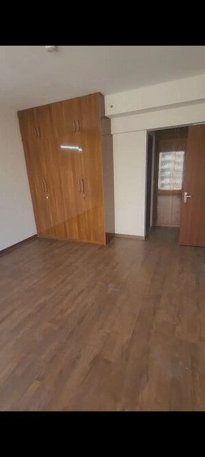 Room in 4 BHK Apartment at Shapoorji Pallonji Joyville Phase 2, Sector 102 – for Sale