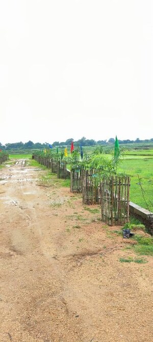  Plot For Sale in Pithoria Road