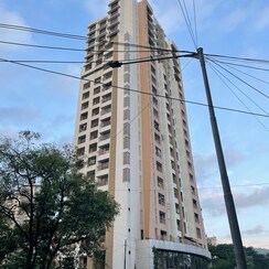 2 BHK + Pooja Room Apartment For Sale in Goregaon East