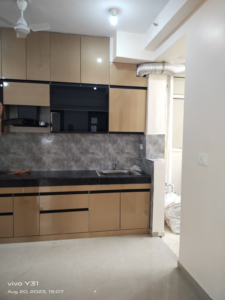 Kitchen, mahagun-mywoods 3 Bedroom 948 Sq.Ft. Apartment In Sector 16c Greater Noida Greater Noida 9256842