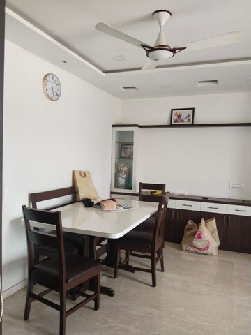 Master Bedroom in 2.5 BHK Apartment at Hiranandani Obelia The Walk, Ghodbunder Road – for Rent