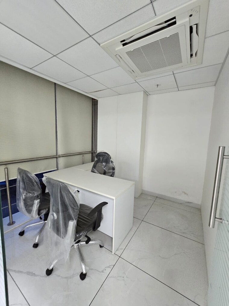 Team Area, rupa-solitaire Commercial Office Space 5319 Sq.Ft. In Kopar Khairane Navi Mumbai 9256868