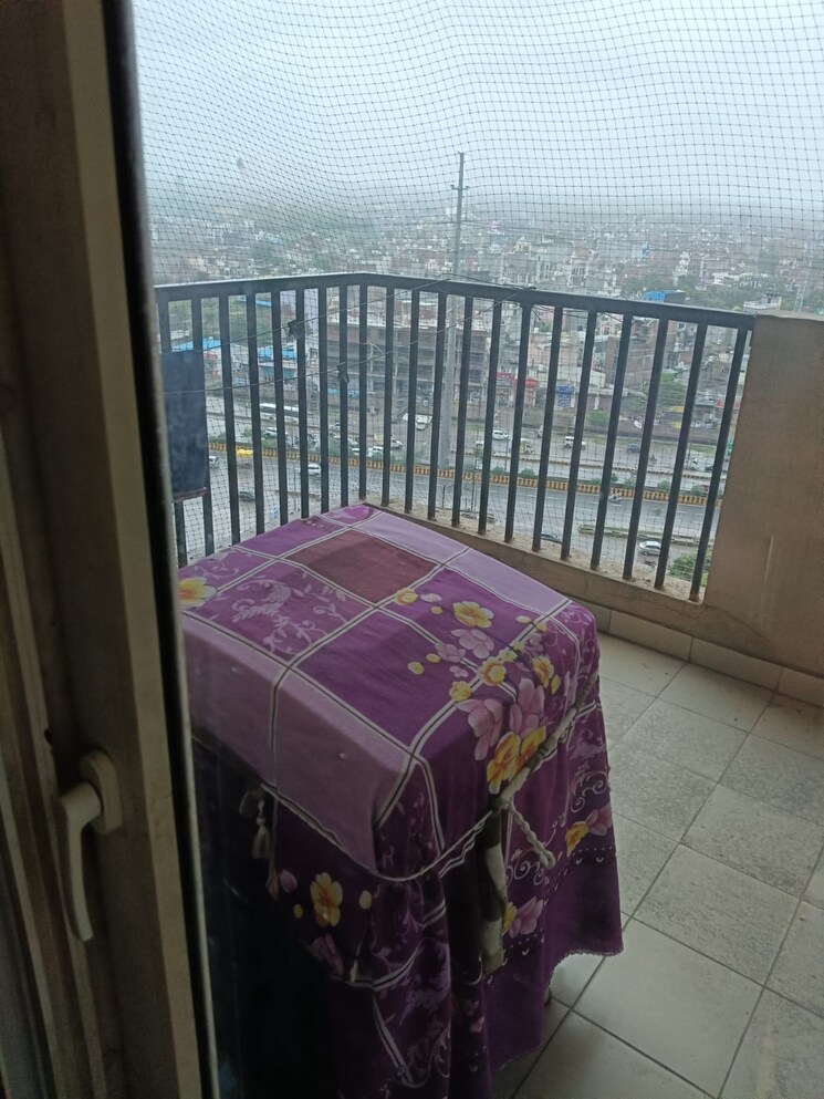 Balcony, gaur-city-2-14th-avenue 2 Bedroom 955 Sq.Ft. Apartment In Sector 16c Greater Noida Greater Noida 9256931