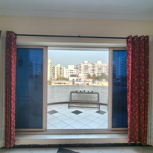 Room in 2.5 BHK Apartment at Clover Heights, Wanowrie – for Rent