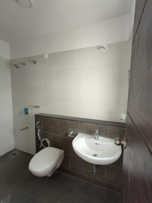 Bathroom in 3.5 BHK Apartment at Ekta California, Nibm Road – for Rent