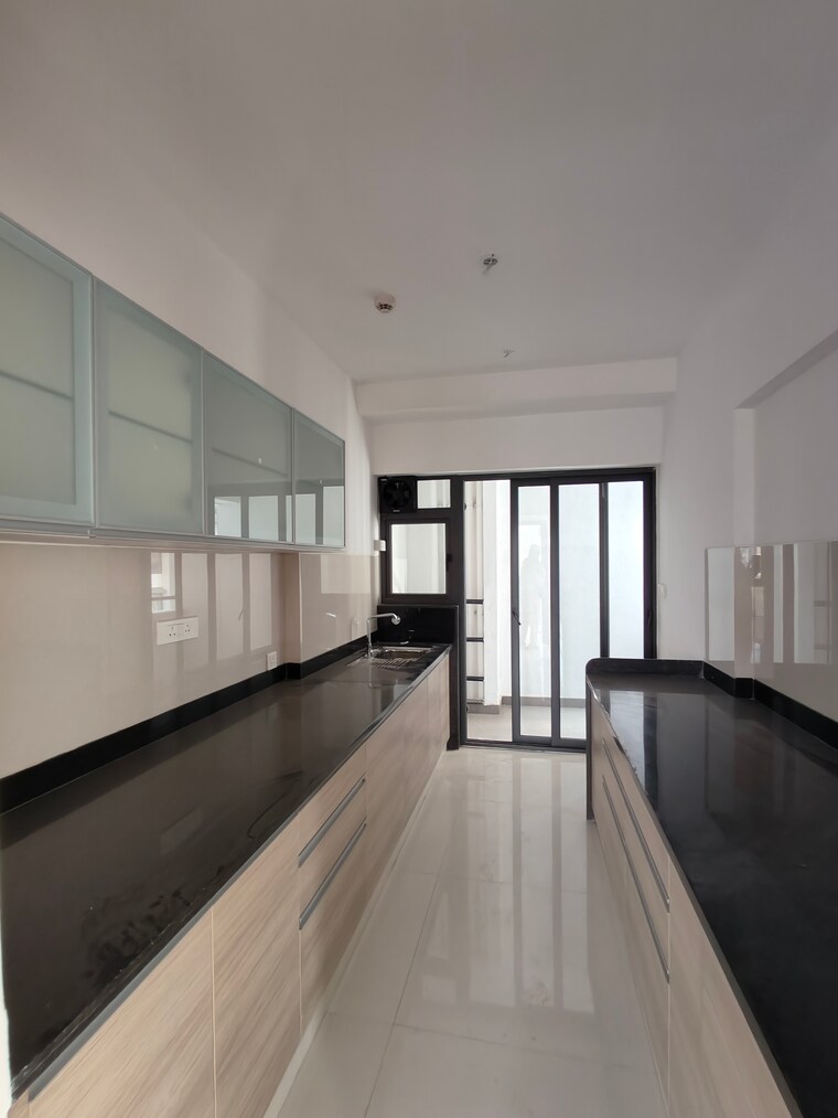 Balcony, ekta-california 3.5 Bedroom 1600 Sq.Ft. Apartment In Nibm Road Pune 9256930