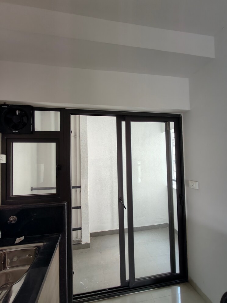 Room, ekta-california 3.5 Bedroom 1600 Sq.Ft. Apartment In Nibm Road Pune 9256930