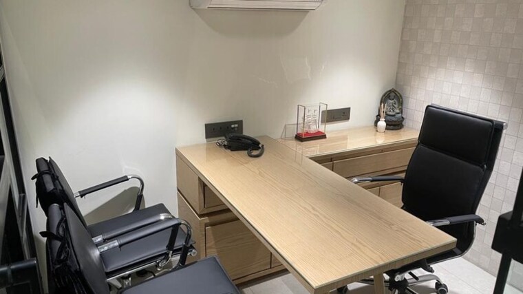 Team Area, 215-atrium Commercial Office Space 900 Sq.Ft. In Andheri East Mumbai 9256924