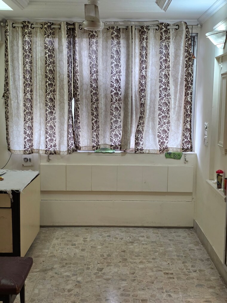 Living Room, andheri east 1.5 Bedroom 850 Sq.Ft. Apartment In Andheri East Mumbai 9256969