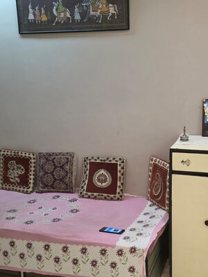 Master Plan in 1.5 BHK Apartment at Andheri East – for Rent