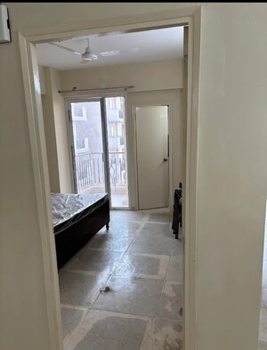 2 BHK Apartment For Rent in MRG The Balcony, Sector 93